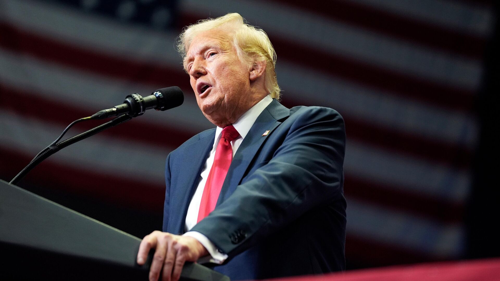 В США возобновили рассмотрение уголовного дела против Трампа