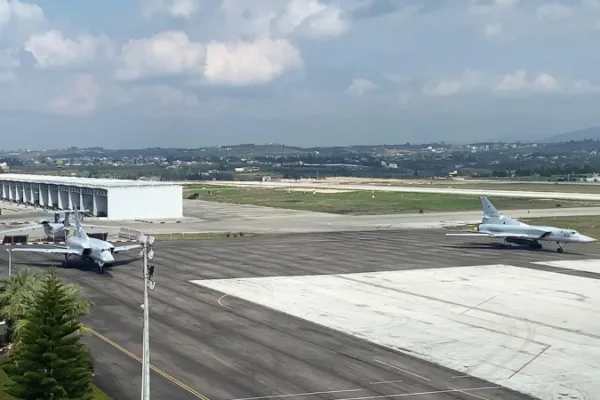 Делегации Турции и Сирии провели переговоры на базе «Хмеймим», пишут СМИ