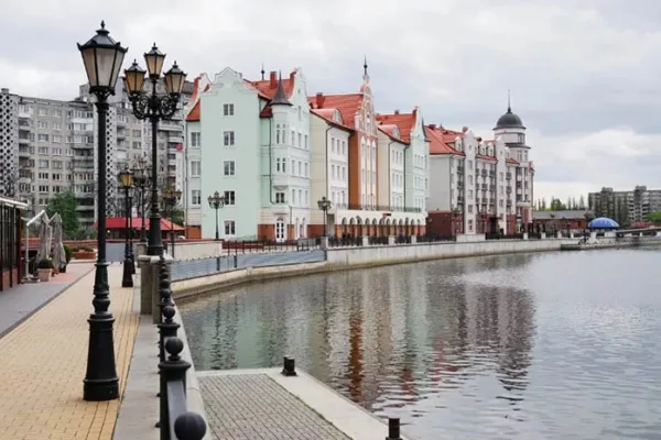 Как дешево добраться до Калининграда 2024 из Санкт-Петербурга, Москвы на поезде, машине