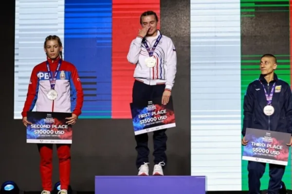 «Нам принесли официальные извинения за инцидент с гимном, никакого злого умысла не было». Генсек Федерации бокса России