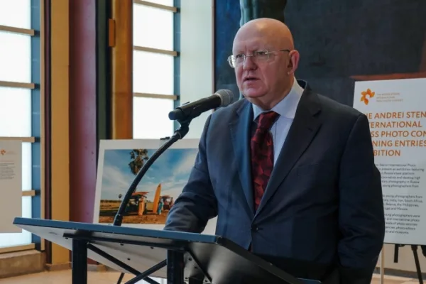 Небензя напомнил посредникам, что срок полномочий Зеленского истекает