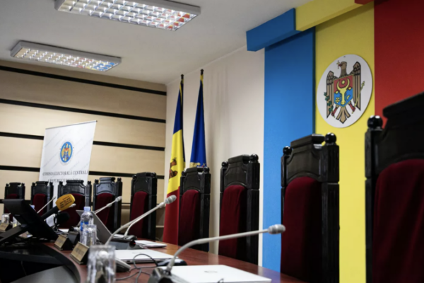 Политолог усомнился в возможности единого кандидата оппозицией Молдавии