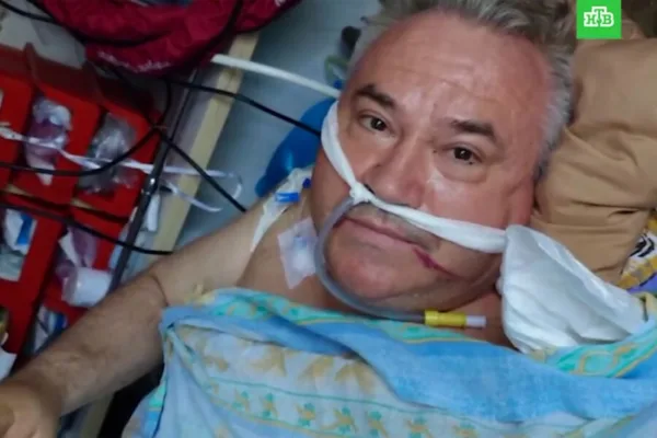 Получивший ранение в ДНР военкор НТВ Ивлиев сообщил, что остался без руки