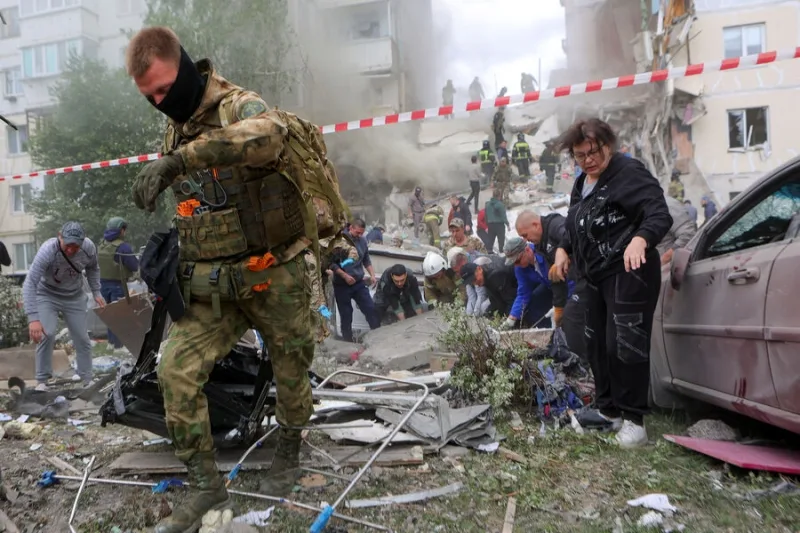 РИА Новости: из-под завалов дома в Белгороде достали тело девятого погибшего