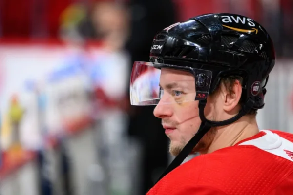 Тарасенко вышел на пятое место среди россиян по количеству шайб в Кубке Стэнли