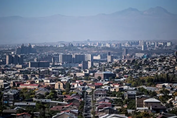 В Армении возбудили дело после жалобы на пророссийского блогера