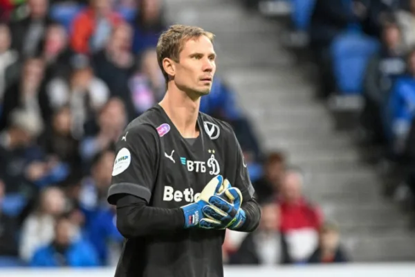 Вратарь Шунин рассказал о переговорах с «Динамо» по новому контракту