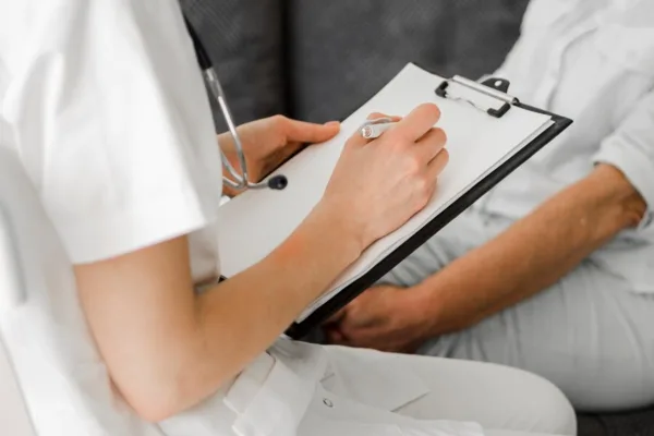 Преодоление зависимости: пути к восстановлению и реабилитации от различных видов зависимостей