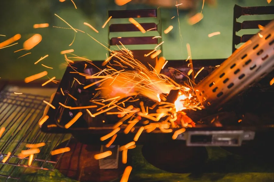 Сварка и резка: виды сварочного оборудования, инструменты и материалы